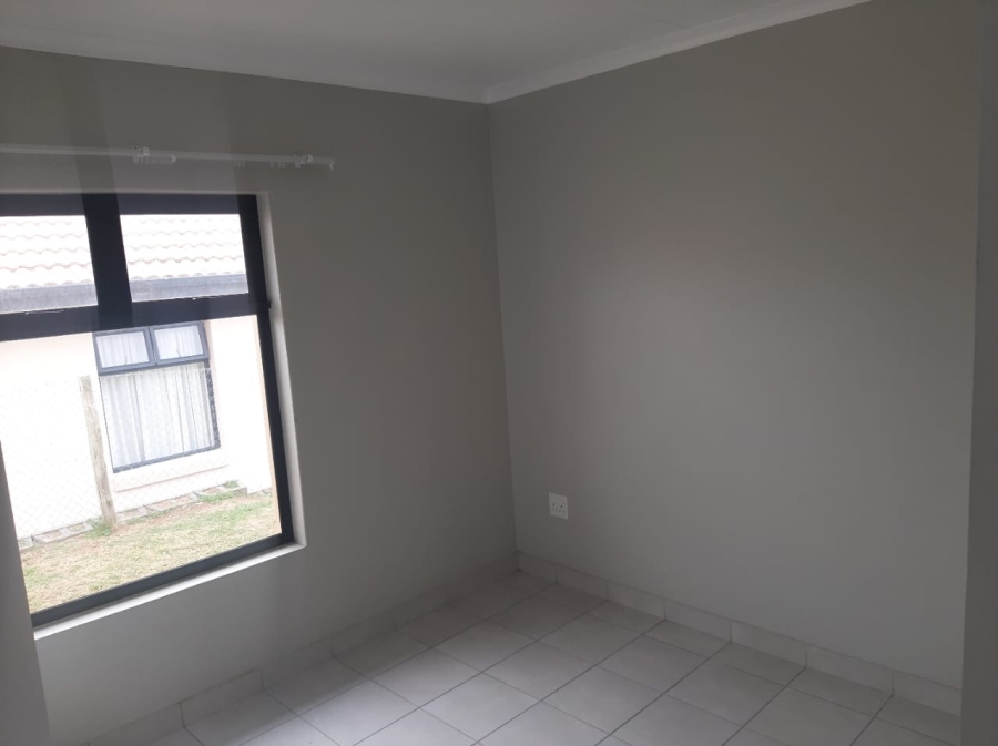 2 Bedroom Property for Sale in Kidds Beach Eastern Cape